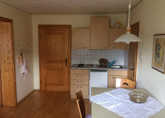 בית הארחה Haus Am Wald באייריש אייסנשטיין