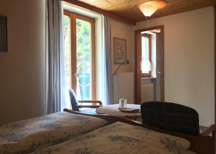 Haus Am Wald בית הארחה 3*